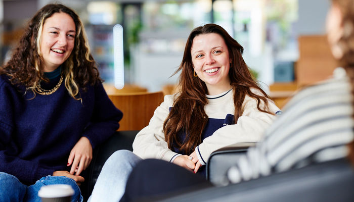 students dv