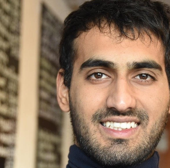 Dr Anush Ganesh headshot